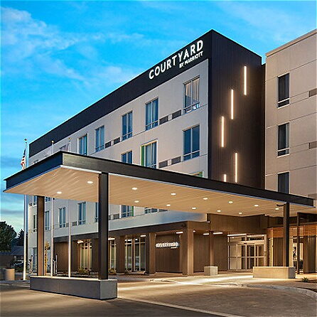 Courtyard by Marriott Pine Bluff